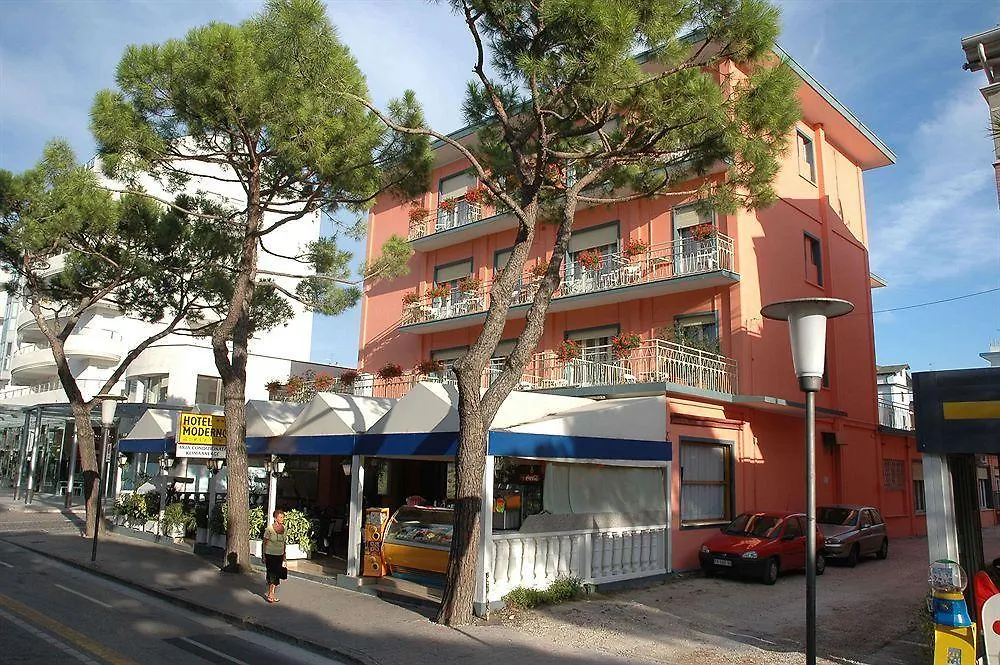 ***  Hotel Moderno Lido di Jesolo Italy