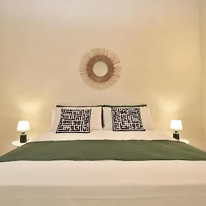 https://la-casa-dei-limoni-zisola-noto.sicilyhotelsitaly.net