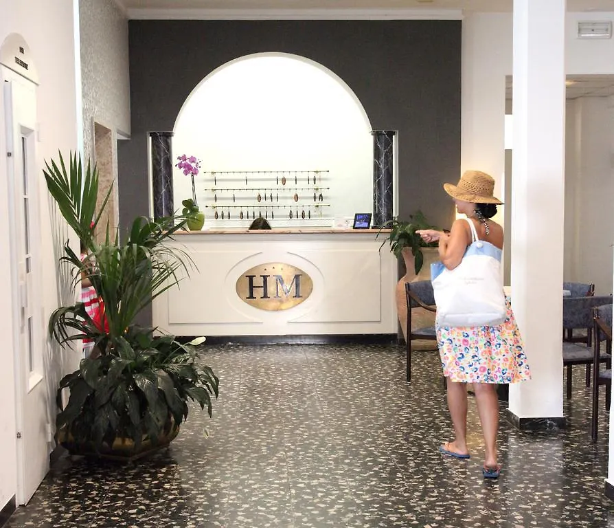 לידו די ג'סולו Hotel Moderno